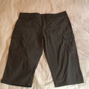 Eddie Bauer capris